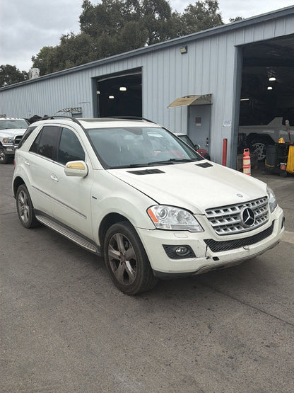 Parting Out- 2010 Mercedes-Benz ML350- 234