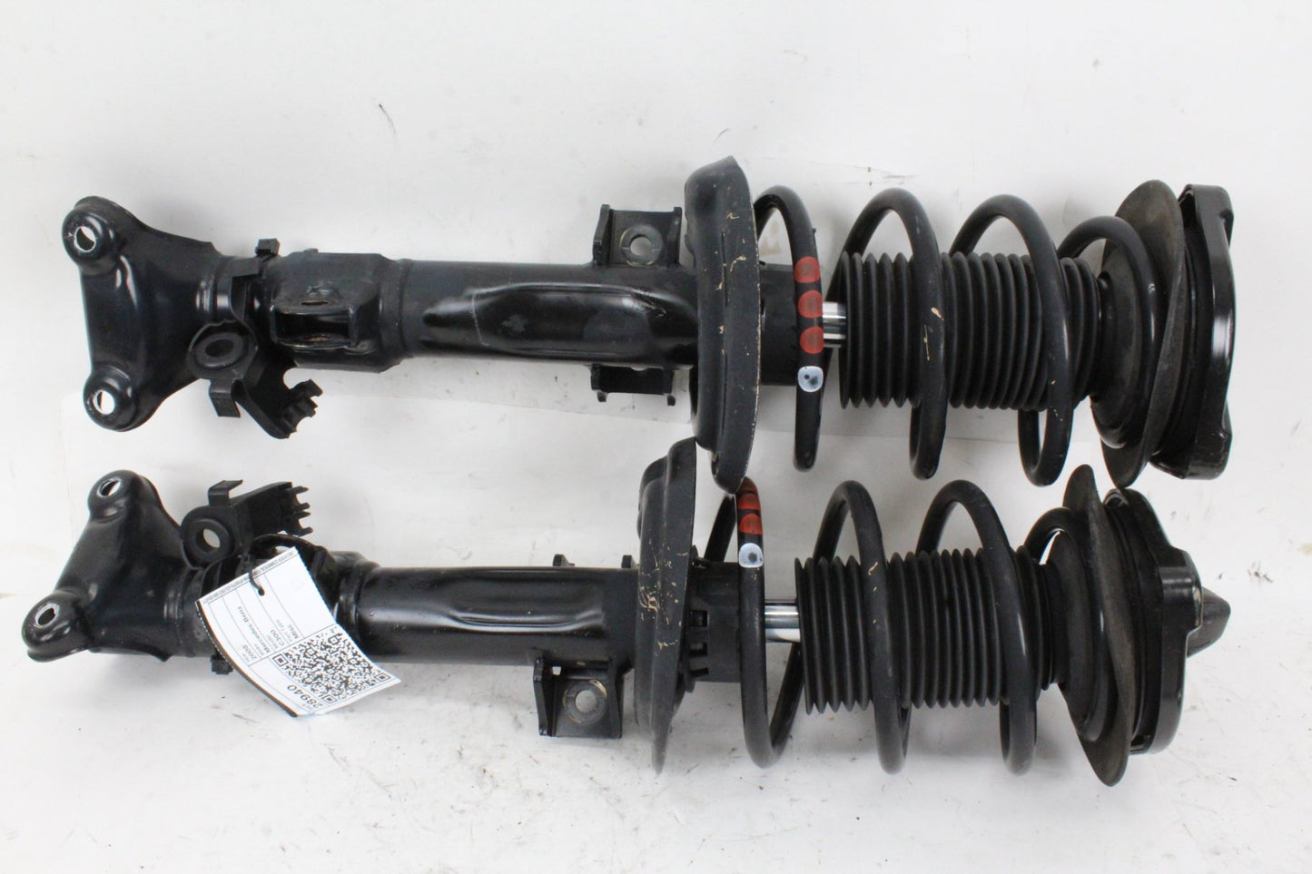 2008-2017 Mercedes W204 C300 Front Left and Right Shock Strut Set 2043200530 OEM
