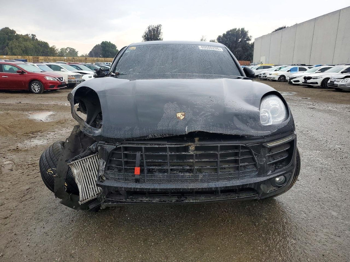 Parting Out - 2015 Porsche Macan 95B S - 291
