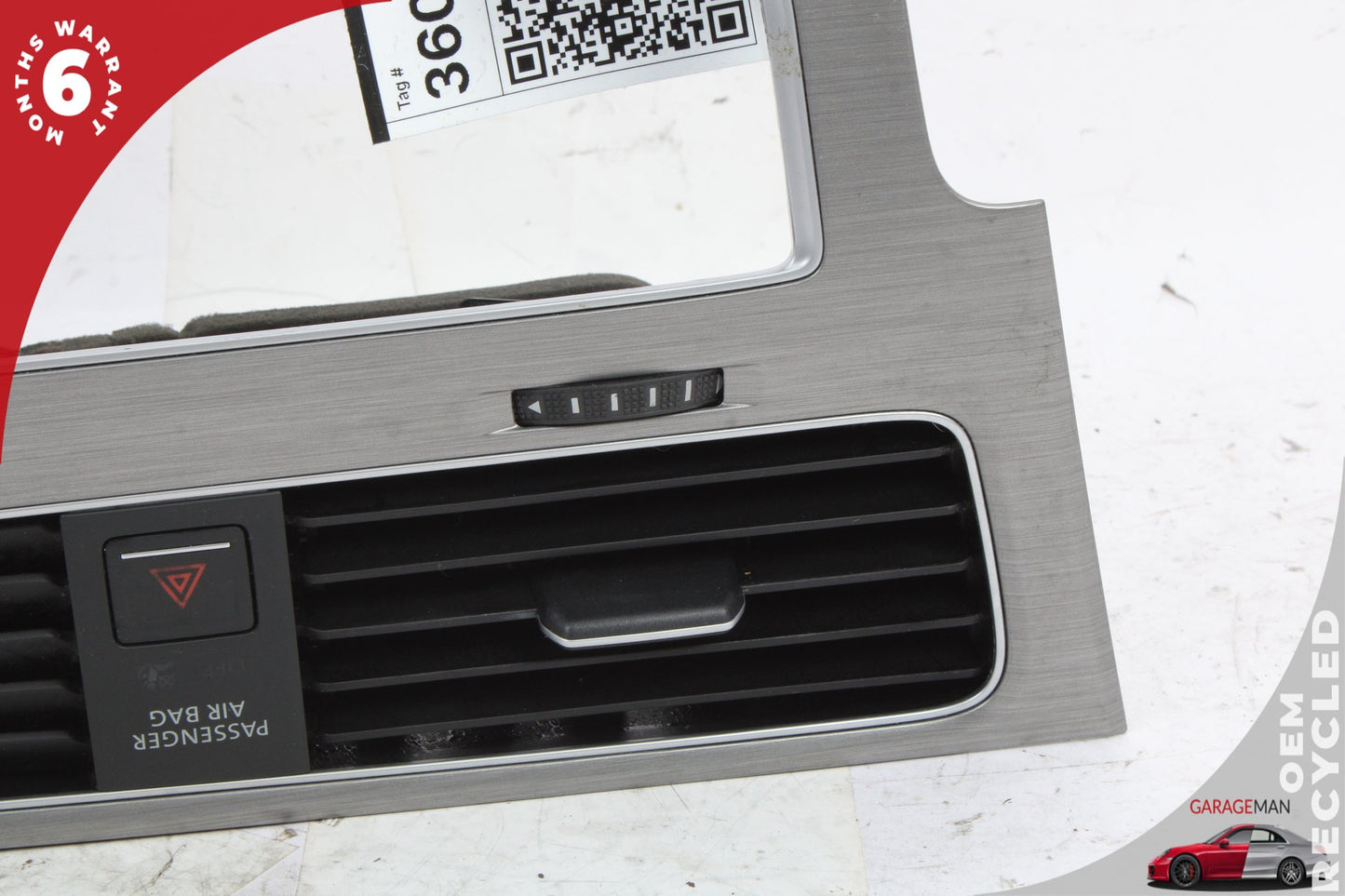 15-17 VW Golf MK7 Station Wagon Center Dashboard Trim 5GM819728