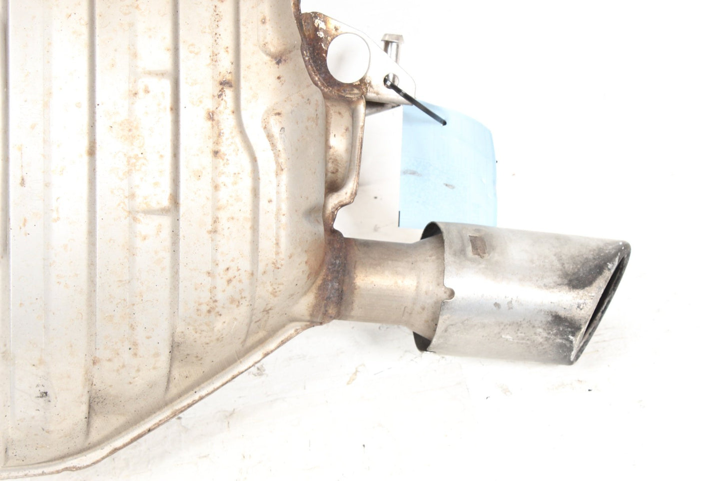 2012-2015 Audi A6 C7 Sedan Rear Left Side Exhaust Muffler 4G0253609AD OEM