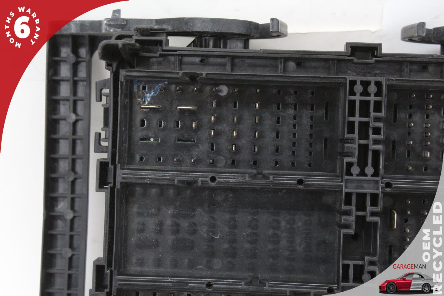2014-2017 Chevrolet Silverado 1500 Front Engine Fuse Box Relay 23285566 OEM