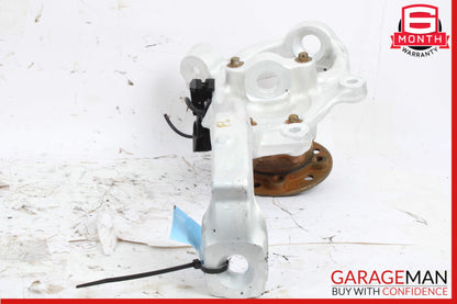 2015-2020 Mercedes W205 C300 Front Left Side Spindle Knuckle Wheel Hub OEM