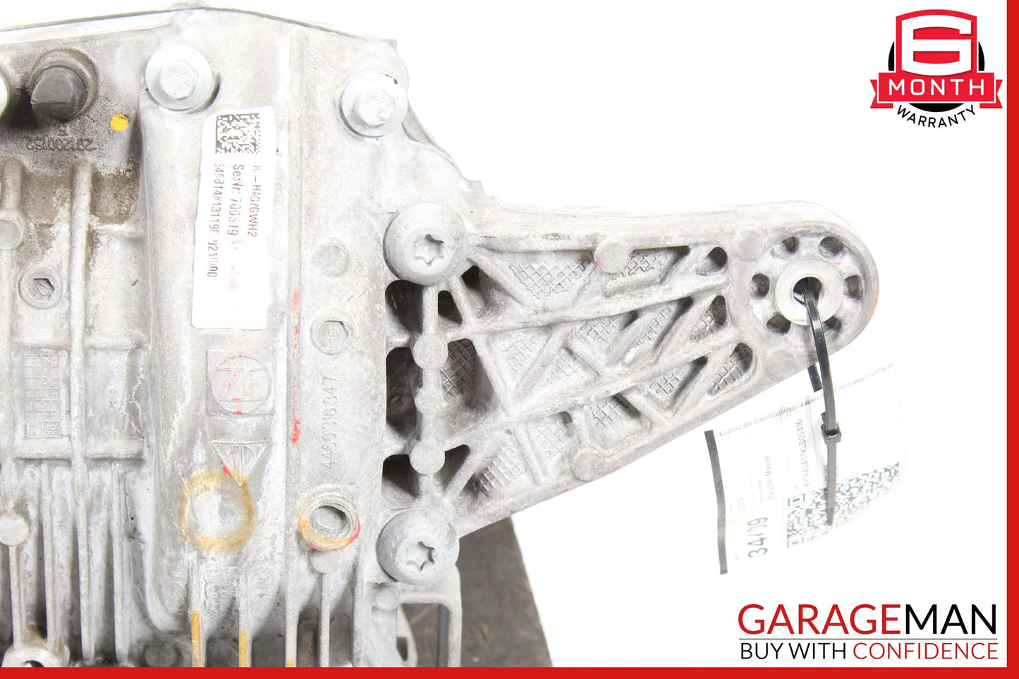 2015-2024 Porsche Macan 95B 2.0L AWD Rear Differential Diff Axle Carrier OEM