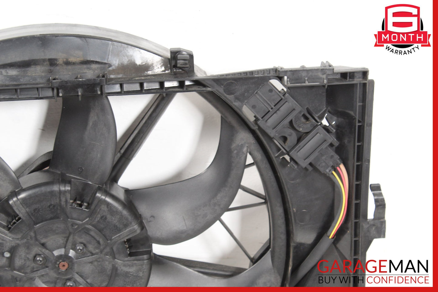 2006-2013 BMW 128i E82 E88 Engine Radiator Cooling Fan Motor Assembly 1137328118