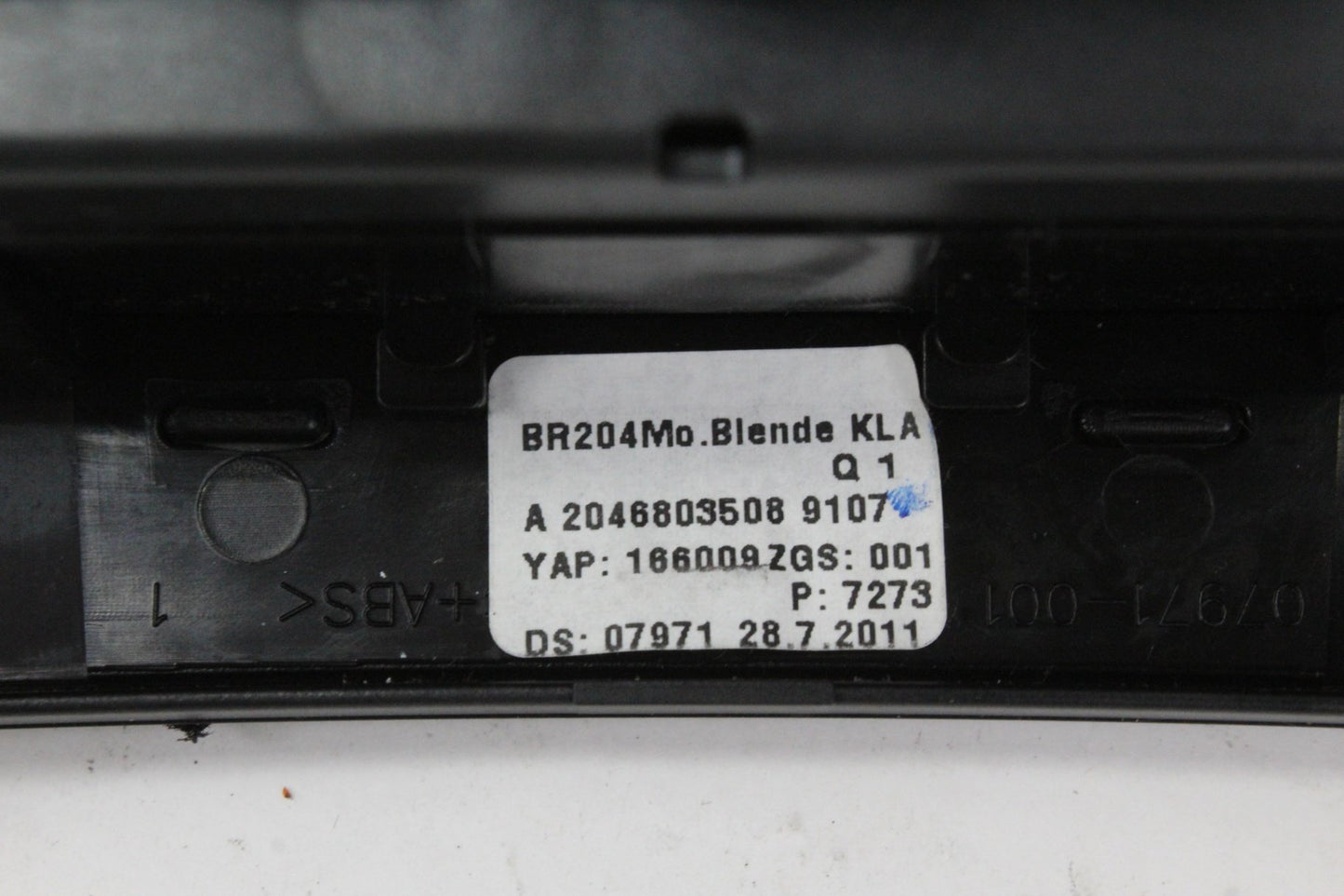 2012-2014 Mercedes C250 W204 AC Climate Control Panel 2049004003 Genuine