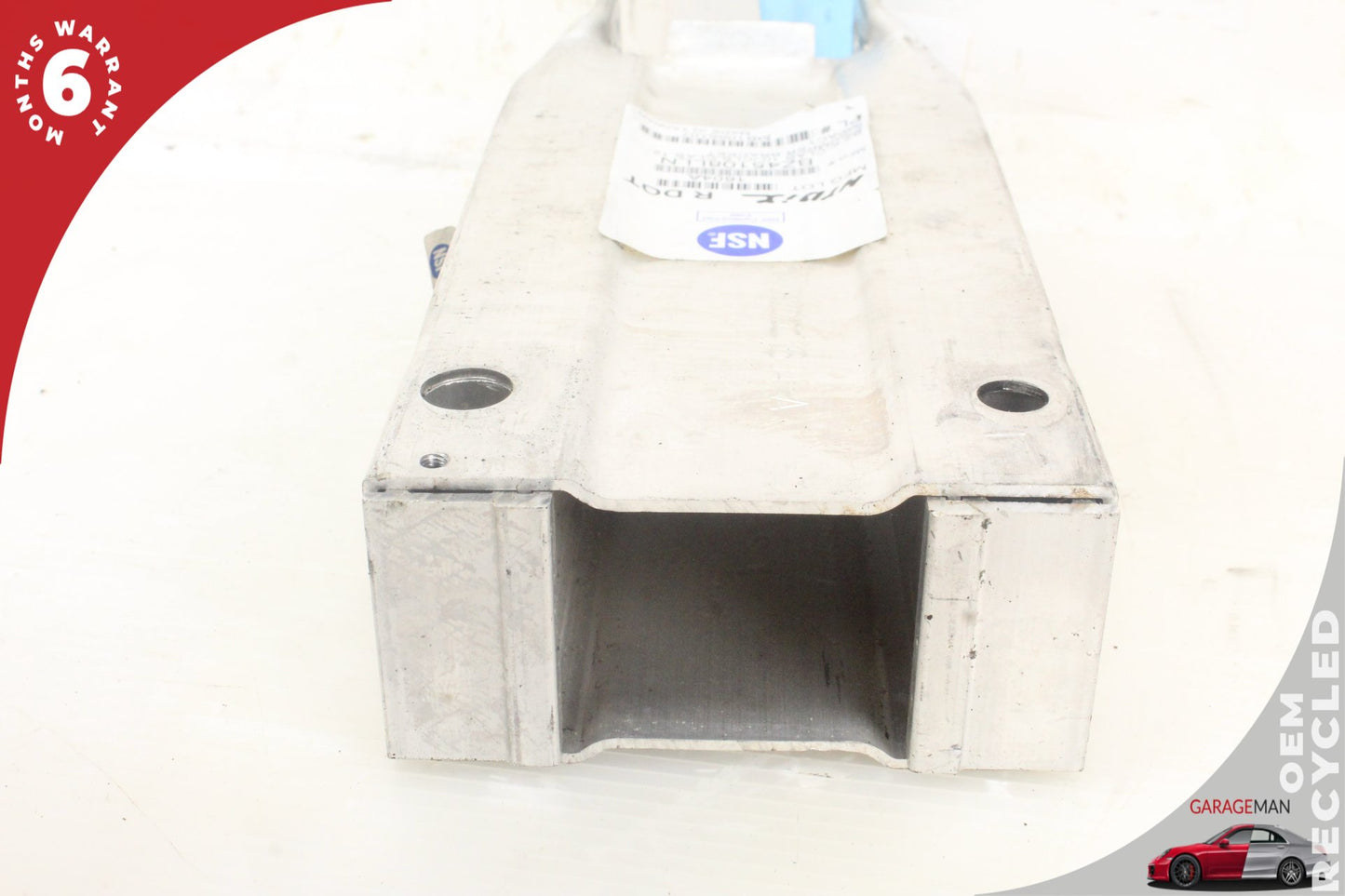 2010-2018 Mercedes-Benz CLS550 W218 Front Left Bumper Reinforcement Bracket OEM
