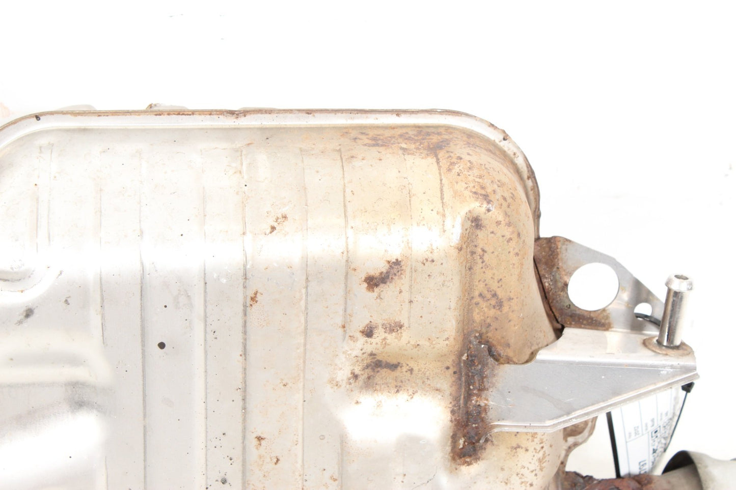 2012-2015 Audi A6 C7 Sedan Rear Left Side Exhaust Muffler 4G0253611C OEM