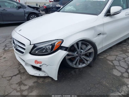 Parting Out- 2018 Mercedes-Benz C350e W205- 128