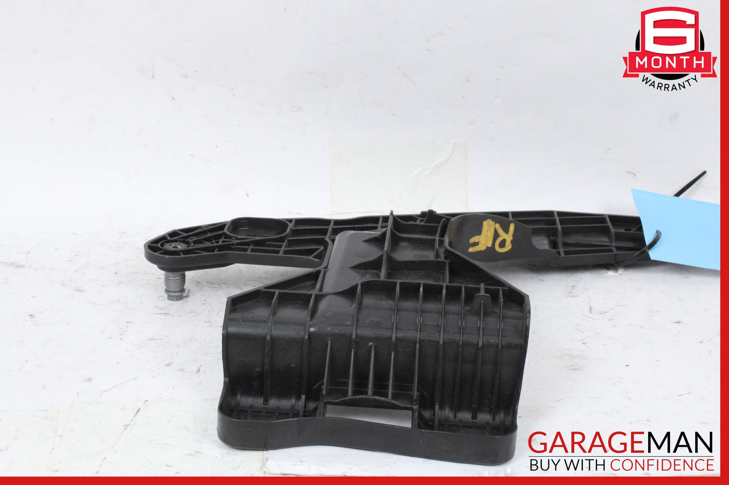 2019-2024 Porsche Macan 95B SUV Front Right Head Light Bracket 95B941122F OEM