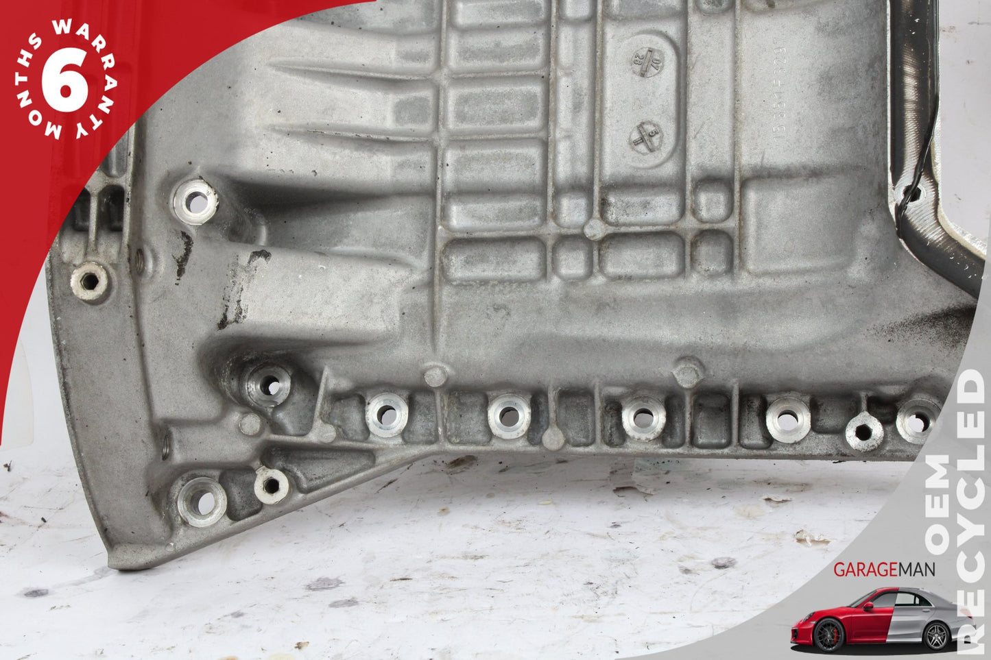 2006-2013 Mercedes W164 ML350 R350 SLK300 Upper Engine Oil Pan 2720142002 OEM