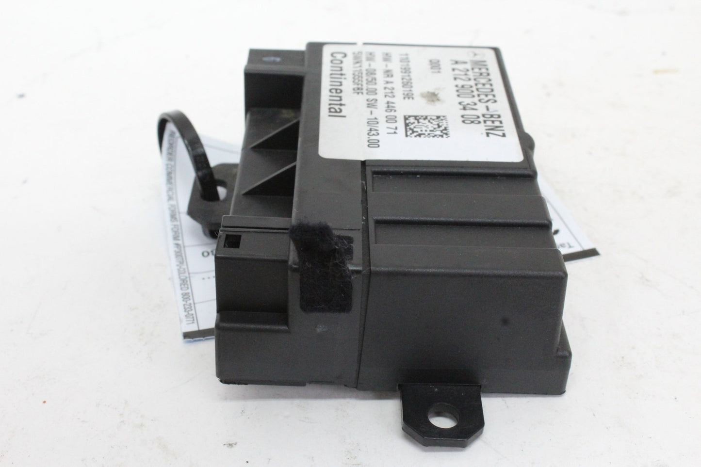 2006-2015 Mercedes C250 CDI W204 Fuel Pump Control Module 2129003408 Genuine