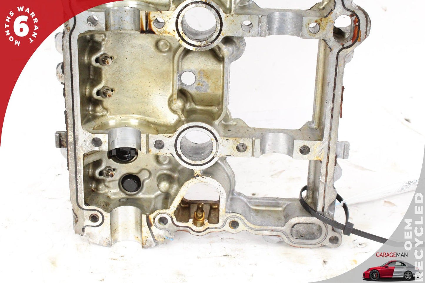 2015-2020 Audi A3 Macan 95B Engine Cylinder Head Valve Cover 06K103475H OEM
