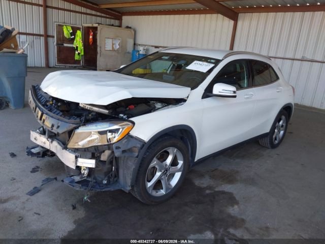 Parting Out- 2018 Mercedes-Benz GLA250- 195 195