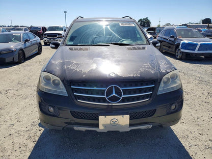 Parting Out- 2007 Mercedes-Benz ML350 W164- 113