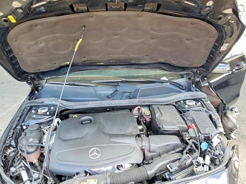 Parting Out- 2019 Mercedes-Benz CLA250 W117- 160