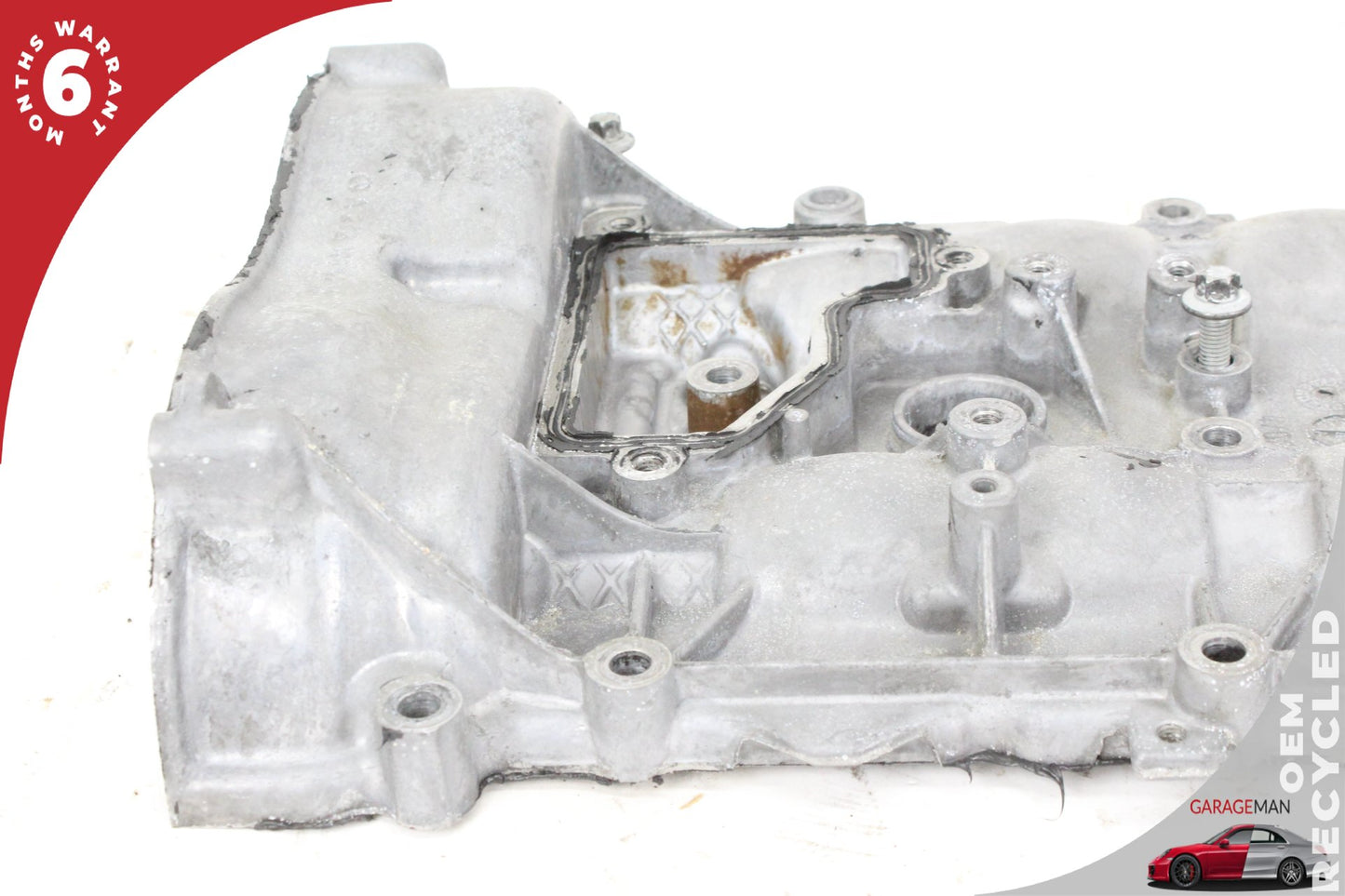 2005-2013 Mercedes W211 E350 Left Side Cylinder Head Valve Cover 2720161205 OEM