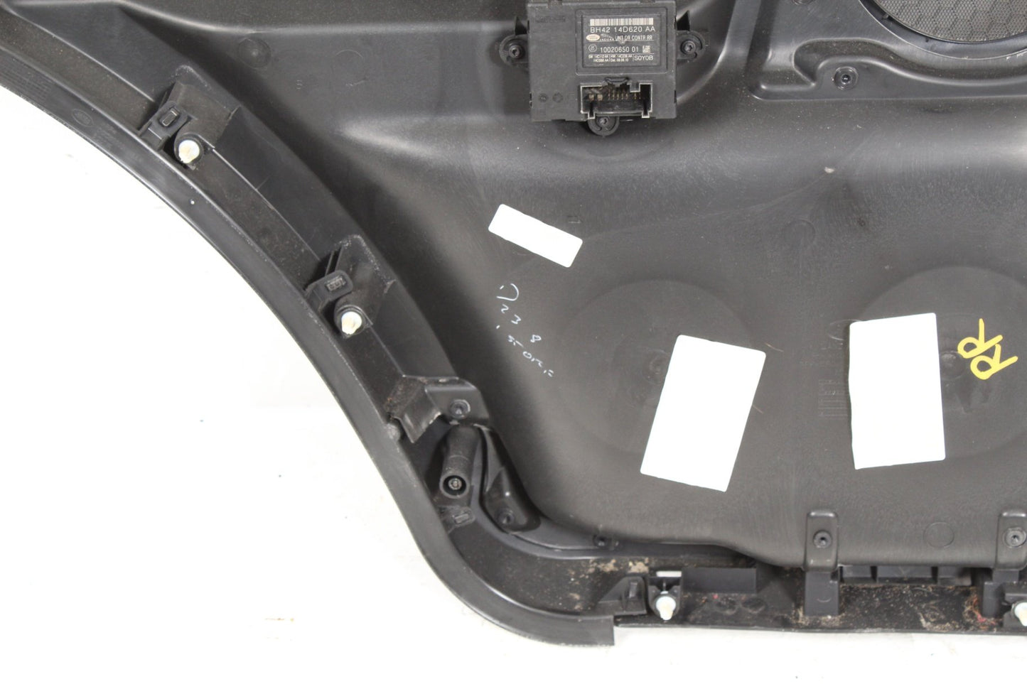 2011 Land Rover LR4 SUV Right Rear Door Trim Panel AH2227406AA