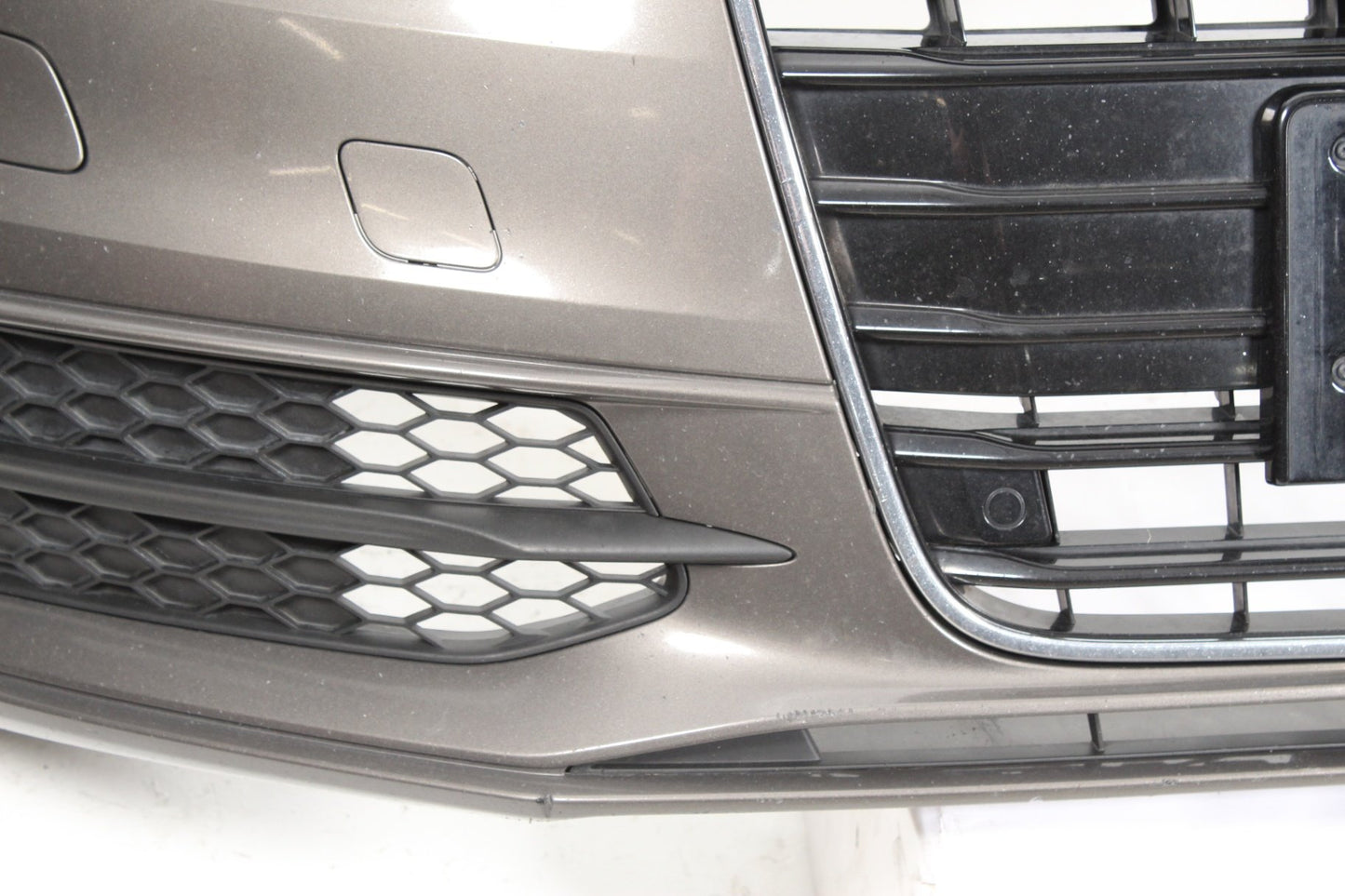 2012-2015 Audi A6 C7 Sedan Front Bumper Cover w/ Grille 4G0807437 Brown