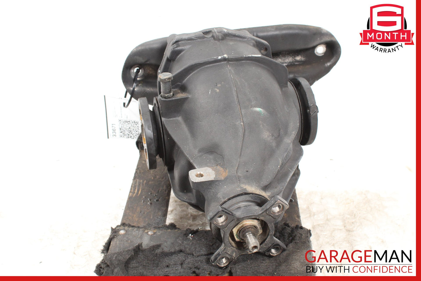 2001-2002 Mercedes-Benz CL55 AMG RWD Rear Differential Carrier 2203510508 OEM