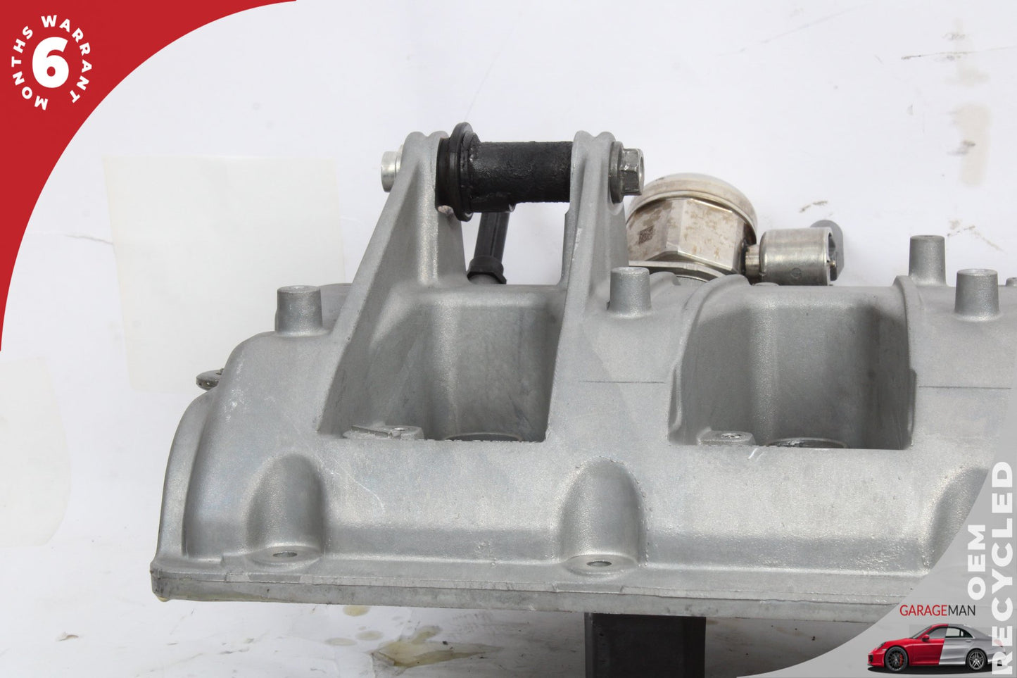 2015-2018 Porsche Macan 95B 3.0L Right Side Cylinder Head Valve Cover OEM