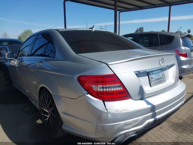 2014 Mercedes-Benz C250 W204