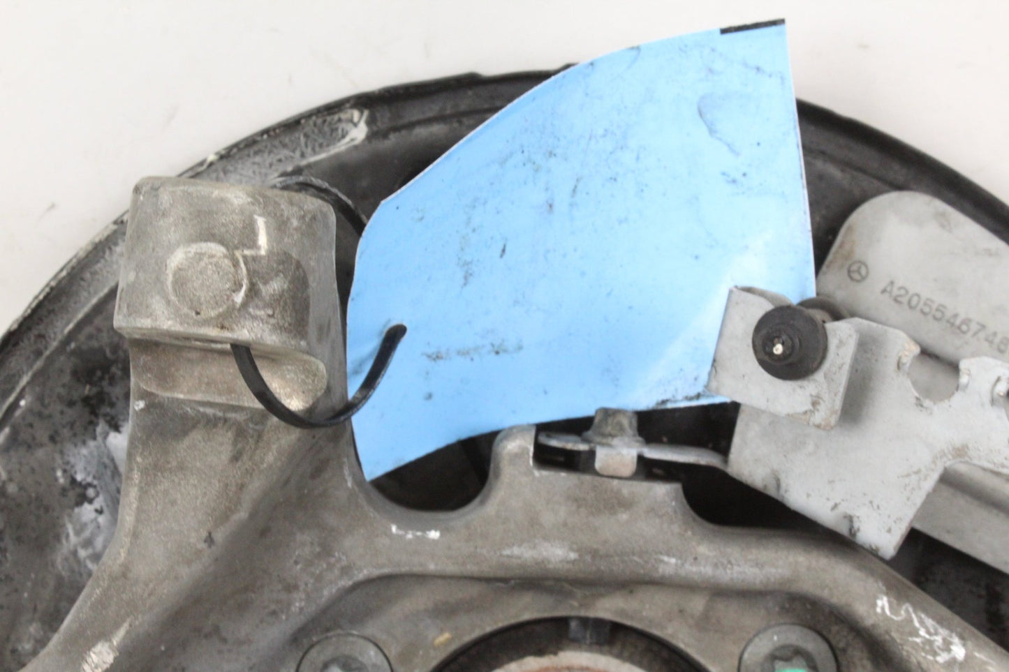 2015 Mercedes-Benz C300 W205 Rear Right Spindle Knuckle Wheel Hub 2055467480