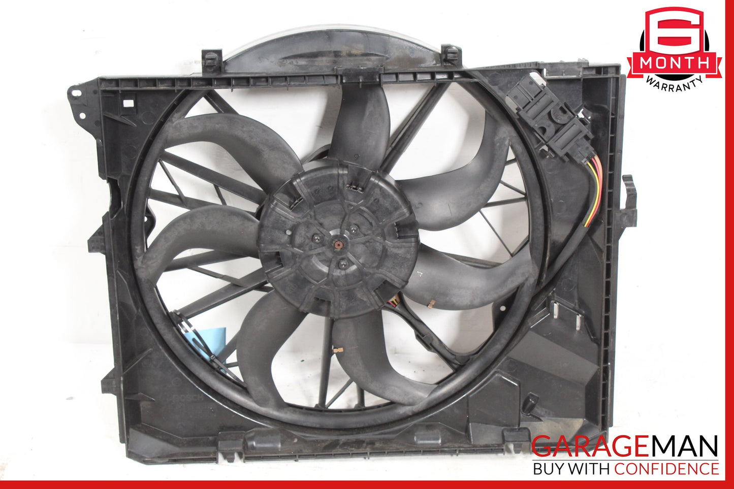 2006-2013 BMW 128i E82 E88 Engine Radiator Cooling Fan Motor Assembly 1137328118