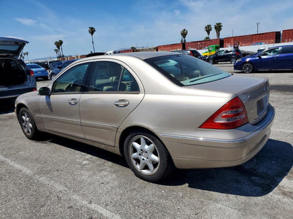 2005 Mercedes-Benz C240 W203