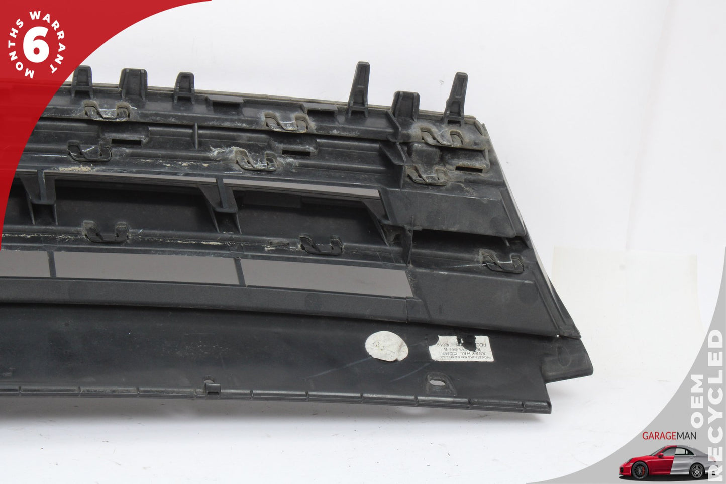 2015-2017 Volkswagen Golf SportWagen Front Upper Grille w/ Emblem 5G0853653 OEM