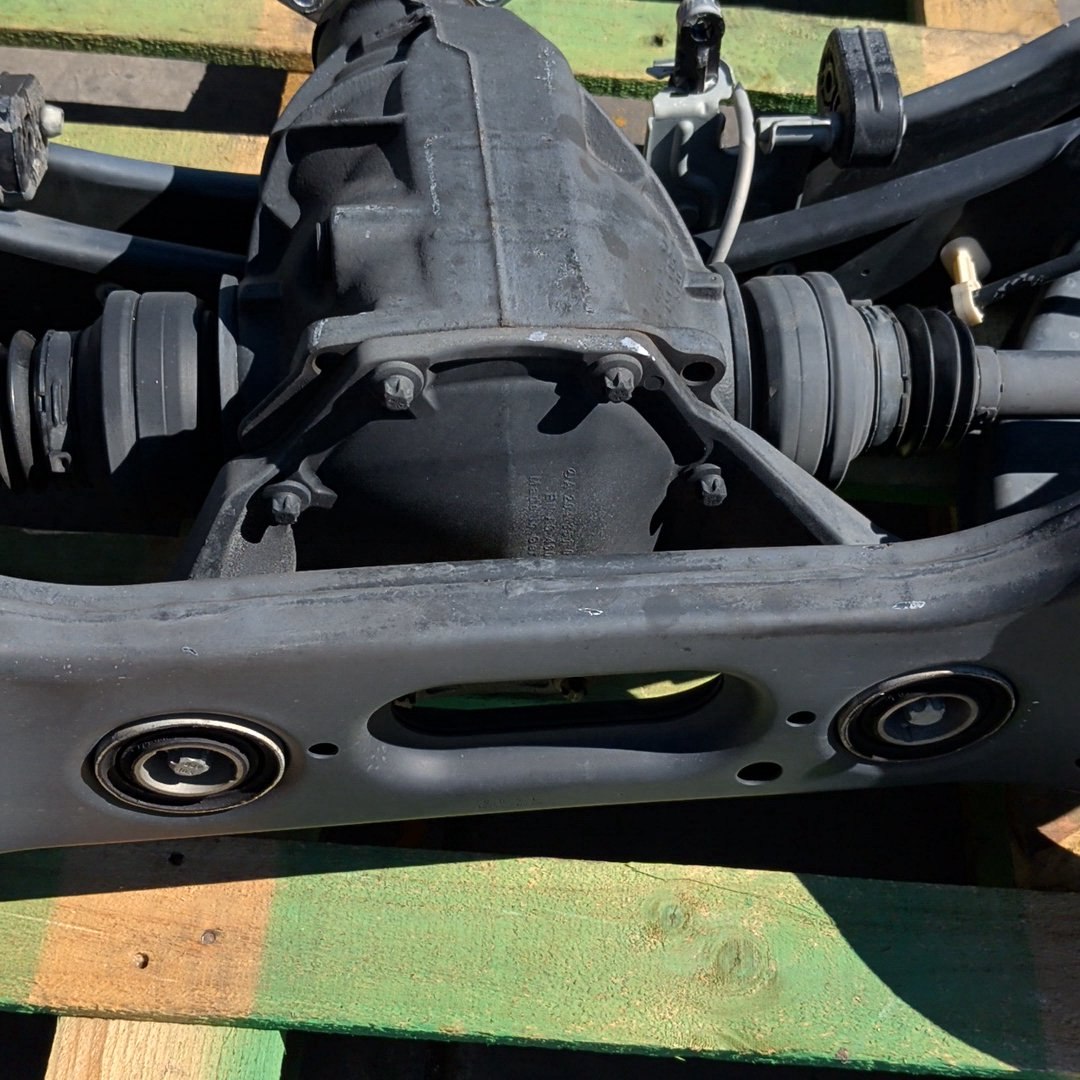 2010-2017 Mercedes W207 E400 Rear Subframe Differential Control Arm Assembly OEM