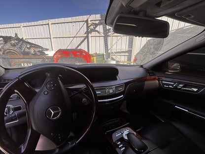 2013 Mercedes-Benz S550 W221