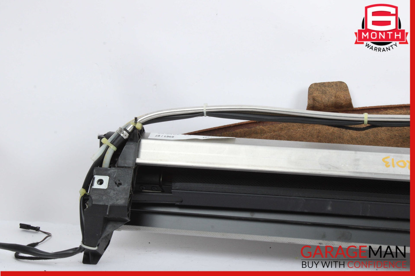 2010-2013 Mercedes W221 S550 Rear Window Sun Shade Screen Roller Blind w/ Trim
