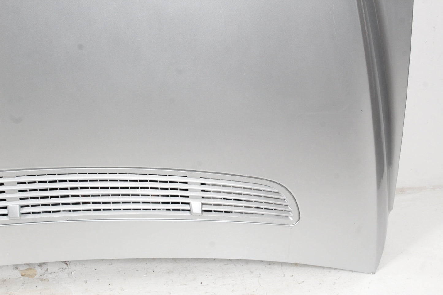 2006-2010 Mercedes-Benz R350 W251 Front Hood Bonnet Panel 2518800057