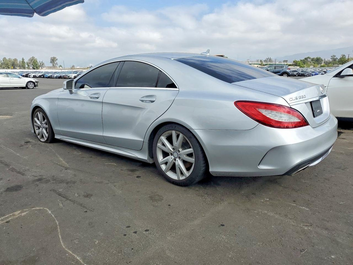 Parting Out- 2016 Mercedes-Benz CLS550 W218- 284
