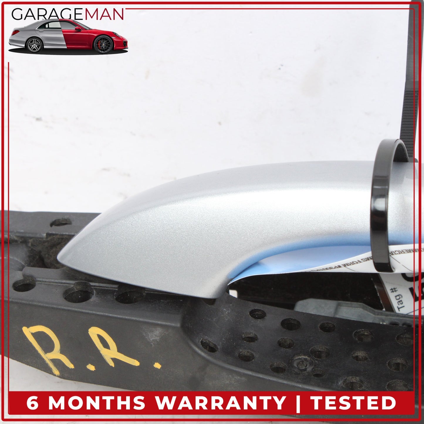 2017-2024 Audi Q7 Right Passenger Side Exterior Door Handle Silver Metallic OEM