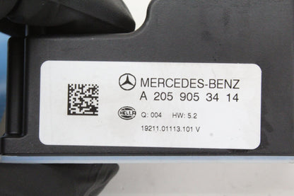 2015-2023 Mercedes-Benz C300 W205 Voltage Converter Control Module 2059053414
