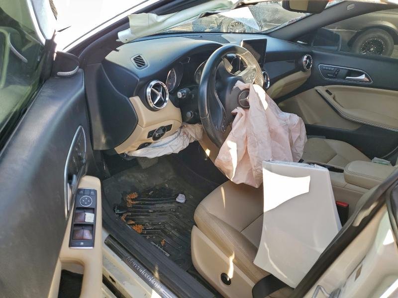Parting Out- 2015 Mercedes-Benz CLA250 W117- 175