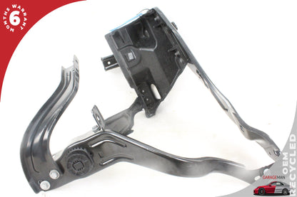 2012-2018 Mercedes W218 CLS550 Front Left Side Head Light Bracket 2186200500 OEM