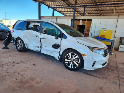 Parting Out - 2021 Honda Odyssey RL6 Touring - 292