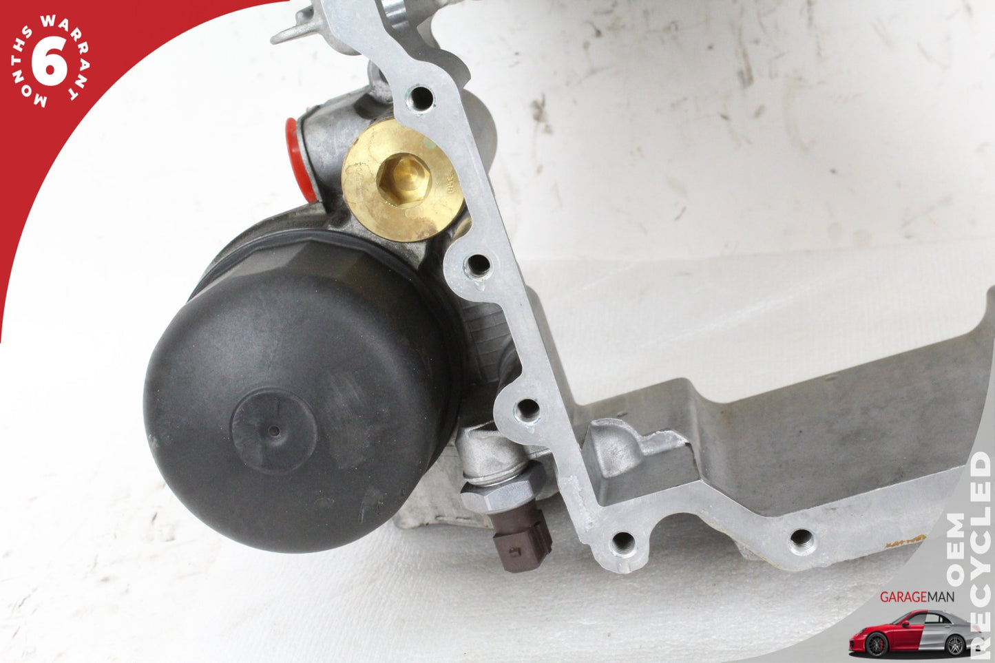 2011-2016 BMW 550i F10 4.4L Upper Engine Motor Oil Pan 7621070