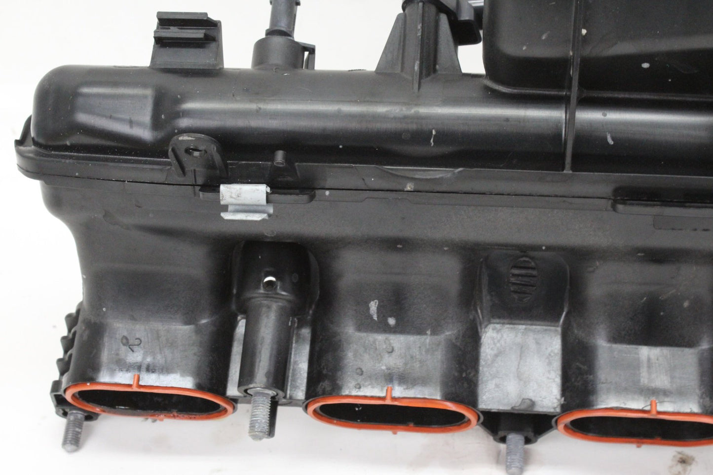 2015-2020 Mercedes-Benz C300 W205 E300 W213 Sedan Intake Manifold 2740900037 OEM
