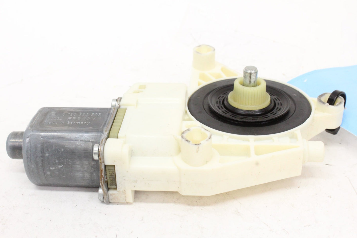 2008-2016 Mercedes C250 W204 Front Left Window Regulator Motor 2048200142