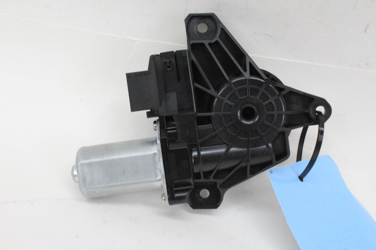 2015-2020 Mercedes-Benz C300 C-Class W205 Rear Right Window Regulator Motor