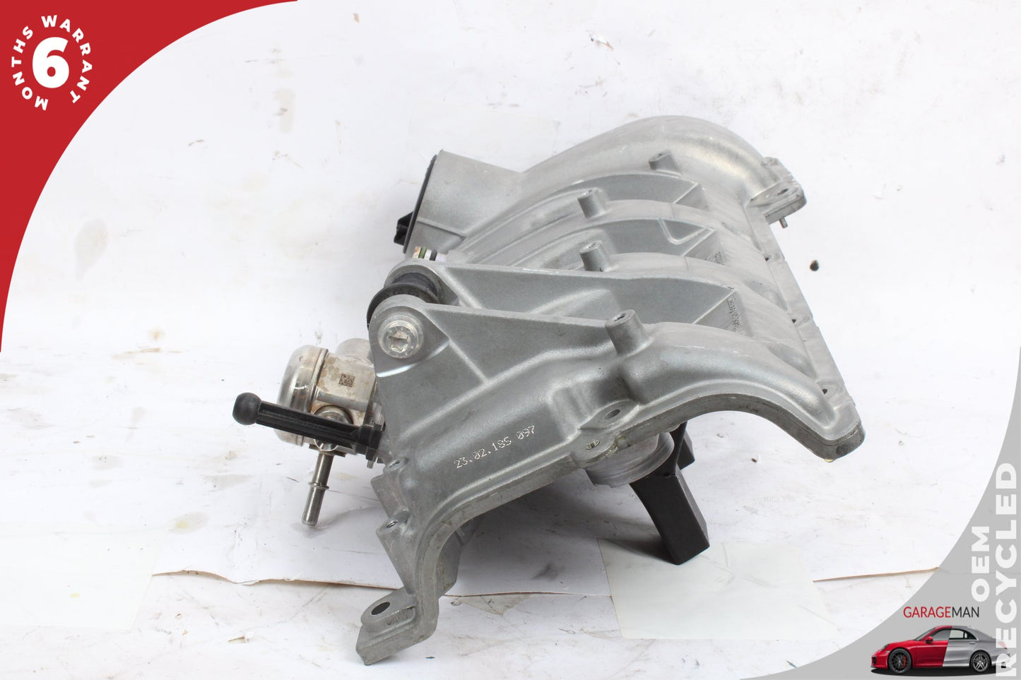 2015-2018 Porsche Macan 95B 3.0L Right Side Cylinder Head Valve Cover OEM