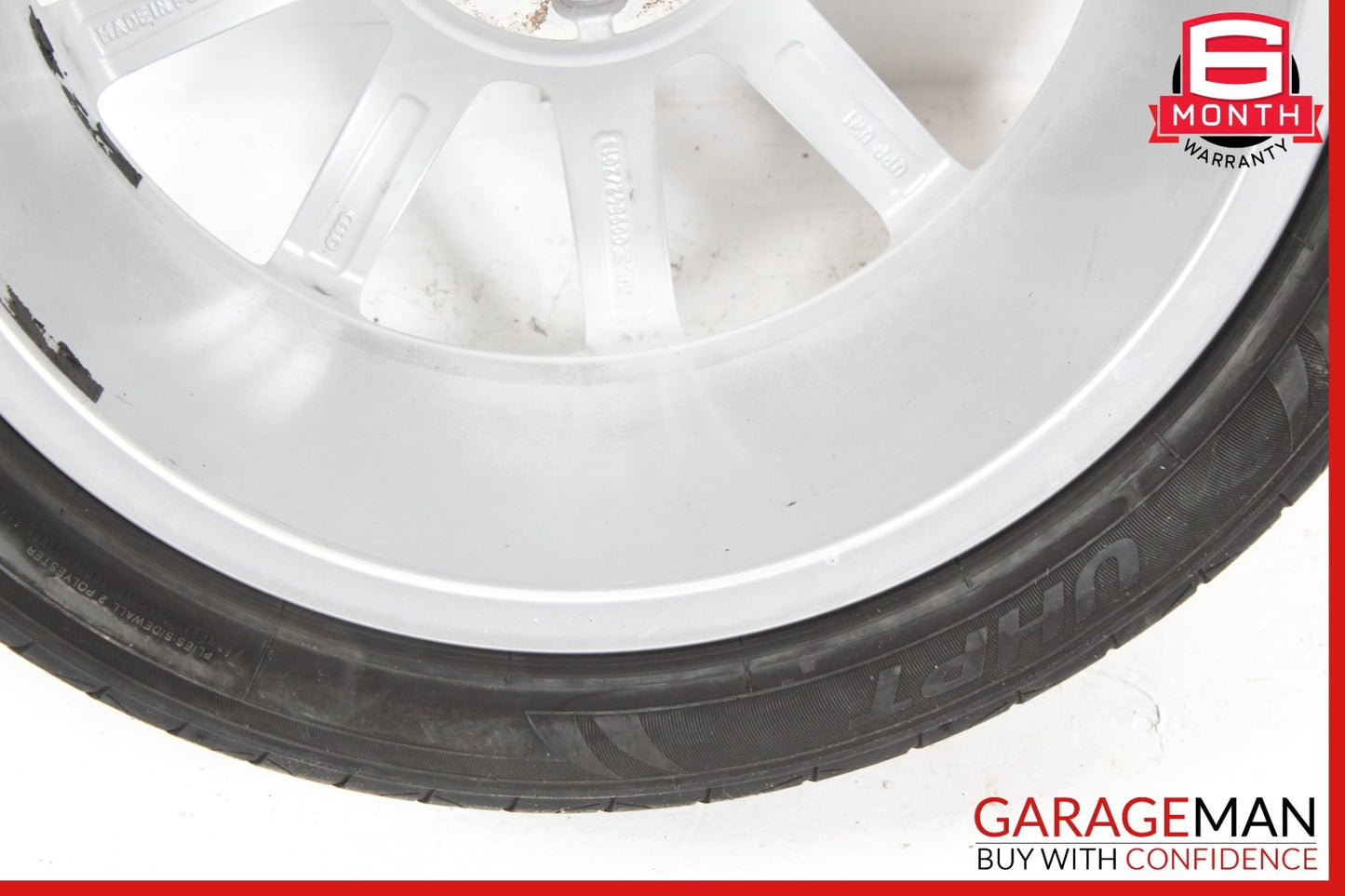2013-2016 Audi A4 Wheel Rim w/ Tire 8K0601025BQ