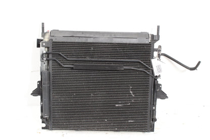 2010-2016 Land Rover LR4 Engine Cooling Radiator Assembly AH328005AC OEM