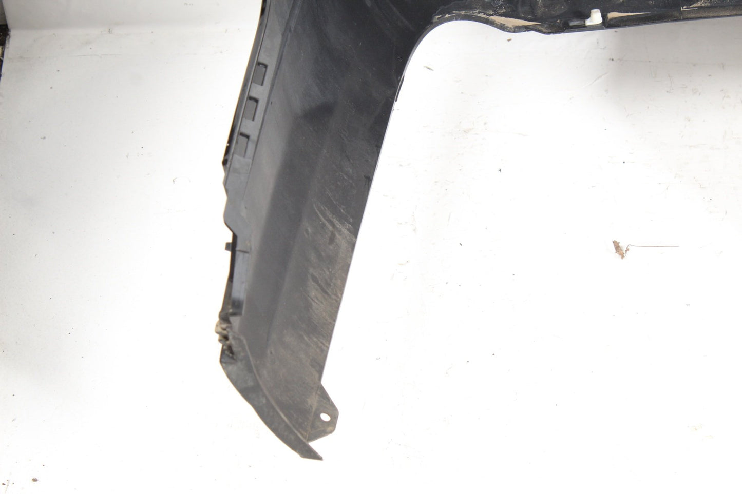 2010-2016 Land Rover LR4 SUV Rear Bumper Cover Assembly AH2217A958AA OEM