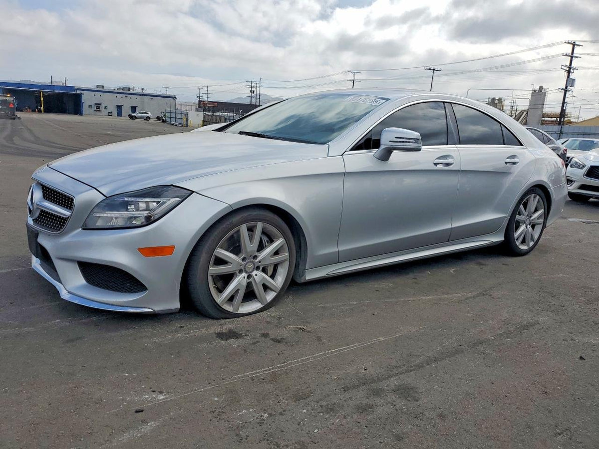 Parting Out- 2016 Mercedes-Benz CLS550 W218- 284