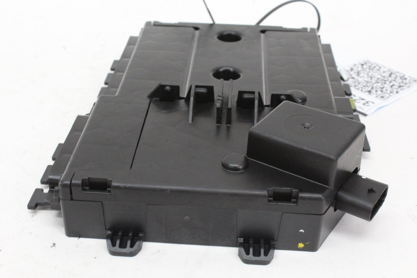 2015-2019 Mercedes-Benz C300 W205 Fuse Box Distribution 2055402850